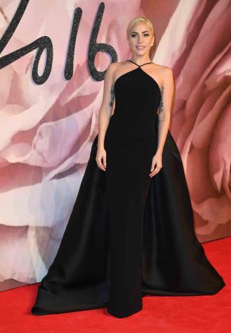 BFA_16_Red_Carpet%2C_The_Fashion_Awards_2016%2C_%28Mike_Marsland%29__HiRes256.JPG