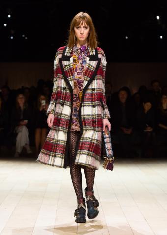 Burberry_Womenswear_February_2016_Collection_-_Look_20.jpg