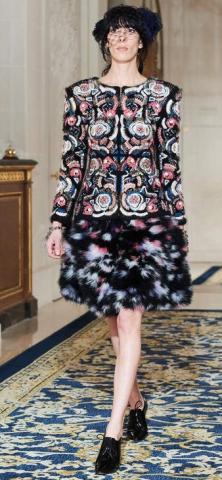 Chanel_16_17A45.fashionImg.look-sheet.hi_%282%29.jpg