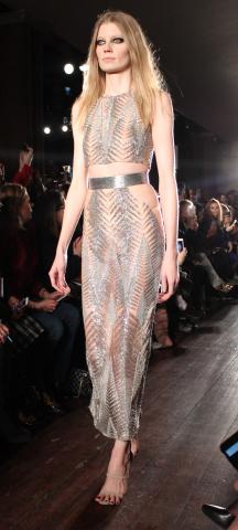 Julien_Macdonald_AW2016_15.JPG