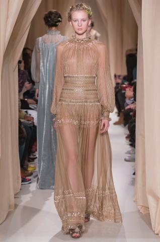 Val_HAUTE_COUTURE_SS15_20.jpg