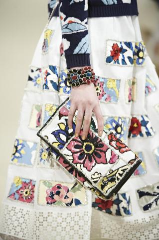 chanel_cruise_ss15_21.jpg