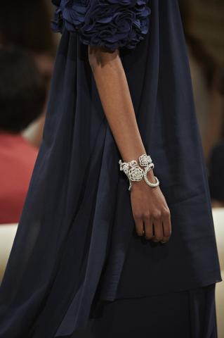 chanel_cruise_ss15_25.jpg