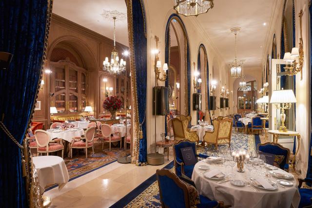 decor_ritz_paris_V2.fashionImg.hi.jpg